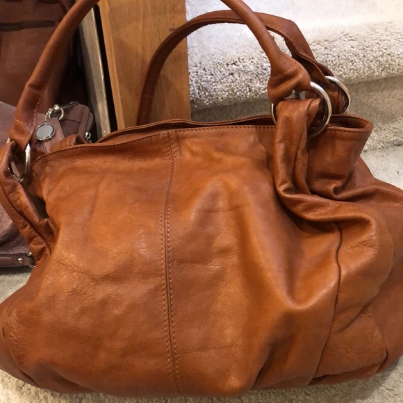 VINTAGE ITALIAN LEATHER HOBO - Picture 2 of 8